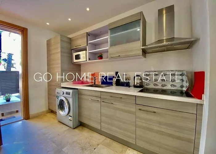 Beautiful 2 Bed @ Scarap